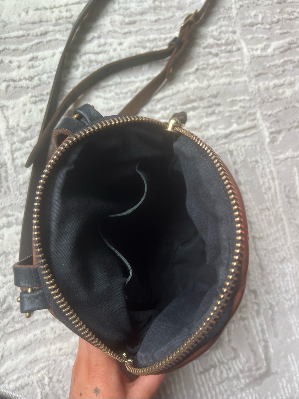 Eleven Thirty Anni Mini Crossbody Bag - Picture 3 of 4